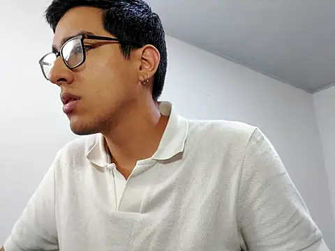 Snapshot of NickFin chatting on 24, 3, 2026 NickFin online show from 24, 3, 2026