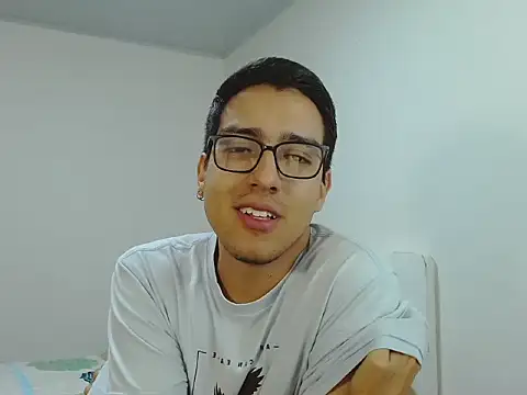 Snapshot of NickFin chatting on 28, 3, 2026 NickFin online show from 28, 3, 2026