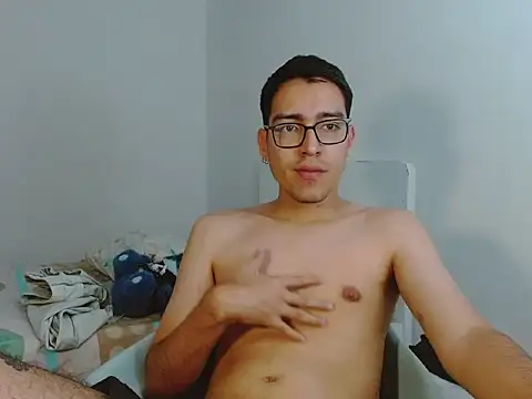 Snapshot of NickFin chatting on 14, 4, 2026 NickFin online show from 14, 4, 2026