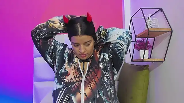 Roxy sexy69  online show from 11, 3, 2026