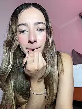 Snapshot of kloe__t18 chatting on 6, 3, 2026 kloe t18 online show from 6, 3, 2026