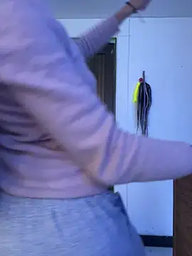 suky pou online show from 17, 2, 2026