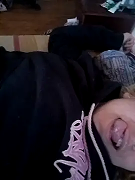 Snapshot of tuhardsexy chatting on 23, 4, 2026 tuhardsexy online show from 23, 4, 2026