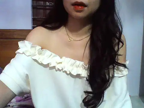 NinaKey online show from 6, 5, 2026