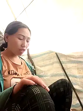 hot-luna- online show from 24, 2, 2026