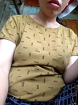 hot-luna- online show from 17, 6, 2026