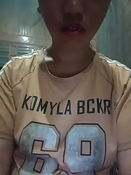 hot-luna- online show from 28, 6, 2026