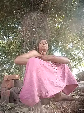 Hotty raghni online show from 5, 3, 2026