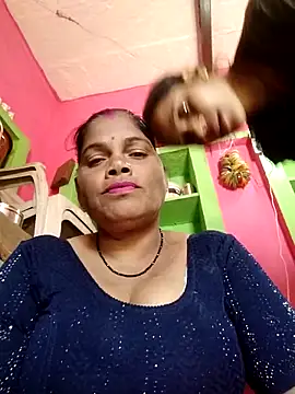 Snapshot of Locky_nenshi chatting on 6, 2, 2026 Locky nenshi online show from 6, 2, 2026