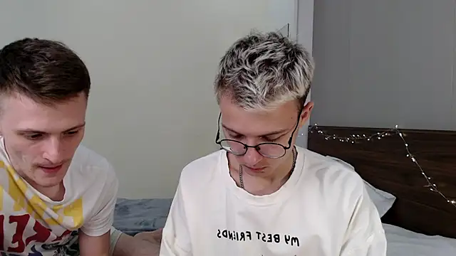 NikiKerryCum online show from 8, 2, 2026