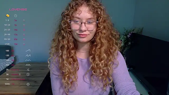 Snapshot of Milounee chatting on 28, 5, 2026 Milounee online show from 28, 5, 2026