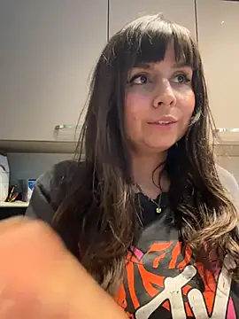 lovelyjinny online show from 16, 3, 2026