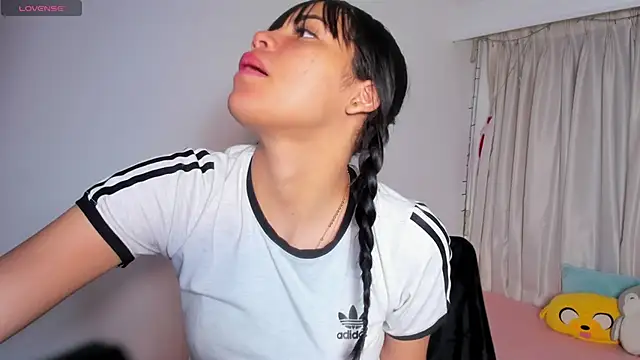 kendall hernandez online show from 16, 2, 2026