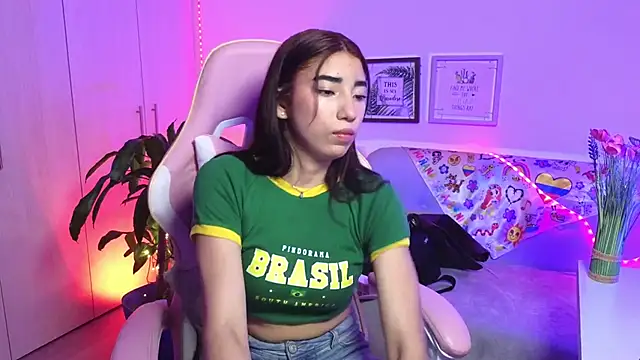 Sofiagomez777 online show from 6, 3, 2026