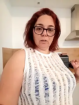 pulpeuse64 online show from 10, 3, 2026