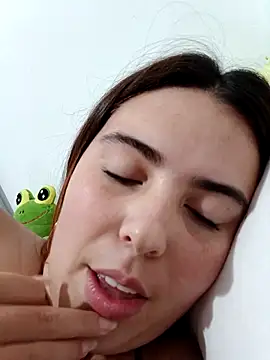 Snapshot of lyss_muller chatting on 14, 3, 2026 lyss muller online show from 14, 3, 2026