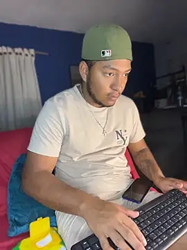 Snapshot of Danny_black11 chatting on 15, 4, 2026 Danny black11 online show from 15, 4, 2026