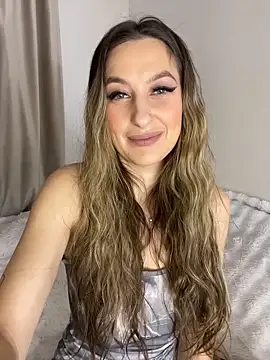 Alyxra online show from 2, 5, 2026