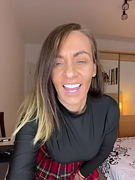 DivineAmely online show from 13, 3, 2026