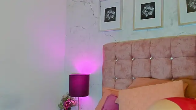 Snapshot of MiaaBlake_ chatting on 24, 3, 2026 MiaaBlake online show from 24, 3, 2026