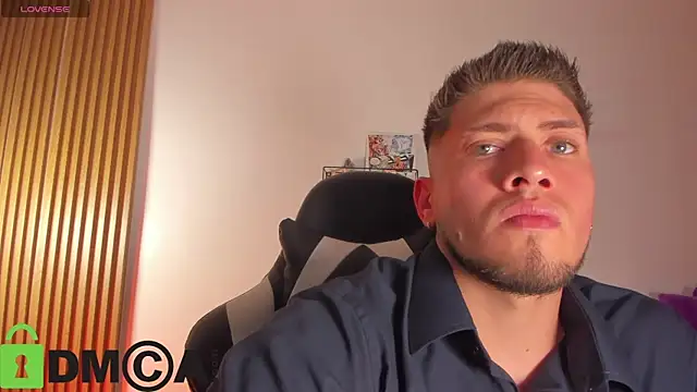 Snapshot of SebastianMaximoff_ chatting on 8, 4, 2026 SebastianMaximoff online show from 8, 4, 2026