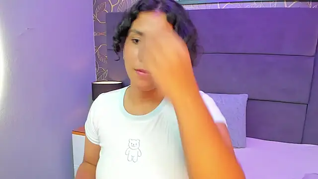 lia savage online show from 3, 2, 2026