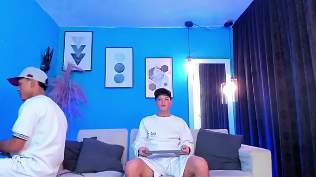 KingOfHeavens 2 online show from 6, 3, 2026