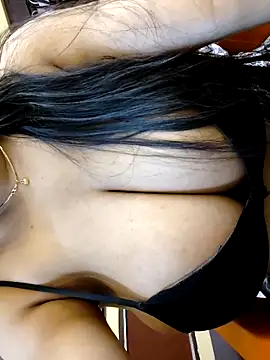 mini27mimi online show from 22, 3, 2026