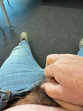 Snapshot of yolanda339 chatting on 9, 4, 2026 yolanda339 online show from 9, 4, 2026