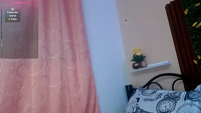 calimasalas2 online show from 4, 2, 2026