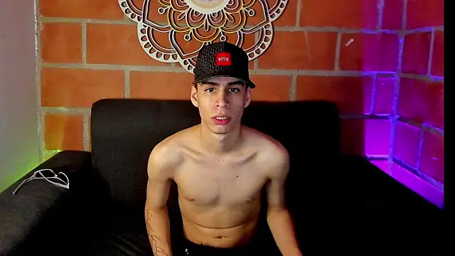 juan posada online show from 11, 3, 2026