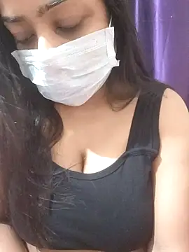 MidnightVibes  online show from 12, 2, 2026