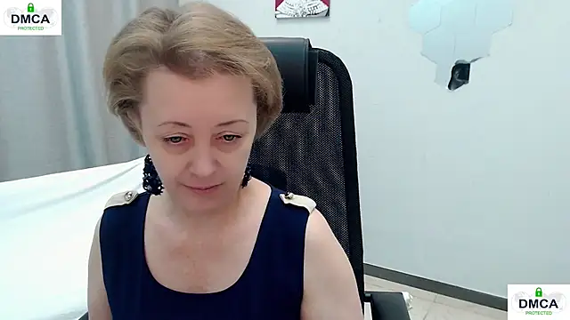 MONA W online show from 10, 5, 2026