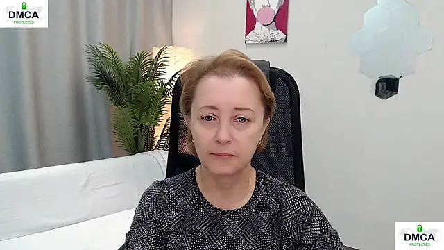 MONA W online show from 1, 7, 2026