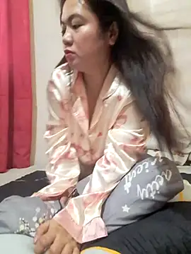 Zyramae 25 online show from 13, 3, 2026