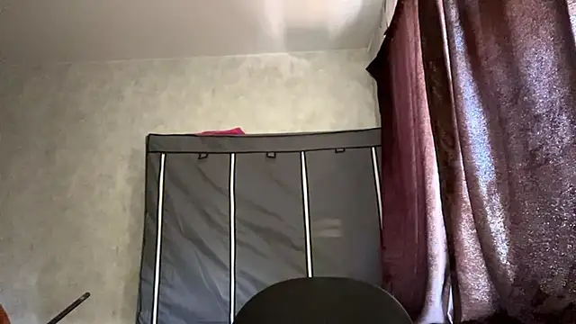 FoxieFlare online show from 25, 3, 2026