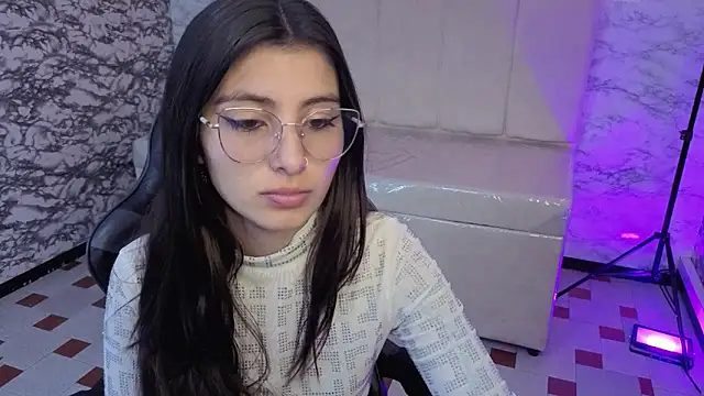 Cristal love v online show from 5, 2, 2026