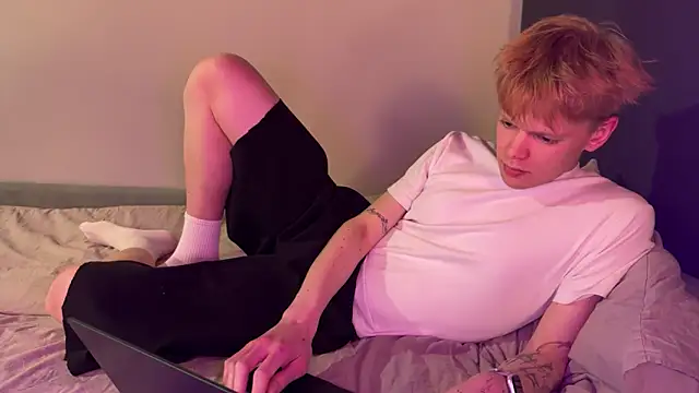 Snapshot of Kevin_bucks chatting on 22, 3, 2026 Kevin bucks online show from 22, 3, 2026