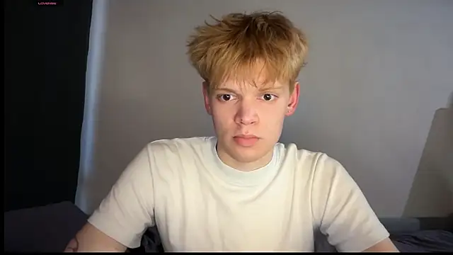 Snapshot of Kevin_bucks chatting on 28, 3, 2026 Kevin bucks online show from 28, 3, 2026