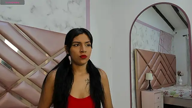 LauraRoot online show from 5, 2, 2026