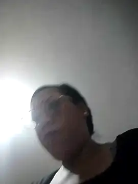 Oliviia williams online show from 18, 3, 2026