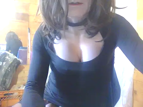 Luanatrav1 online show from 22, 2, 2026