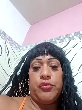 Snapshot of SabrinaColin chatting on 9, 4, 2026 SabrinaColin online show from 9, 4, 2026