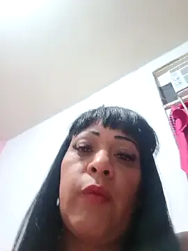 Snapshot of SabrinaColin chatting on 17, 5, 2026 SabrinaColin online show from 17, 5, 2026
