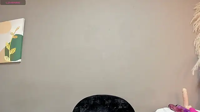 Nico Hillx online show from 5, 6, 2026
