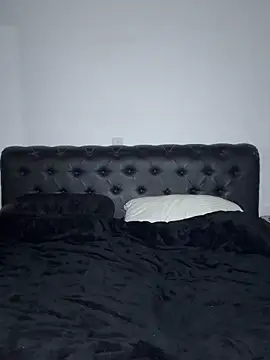 Ellie-rosee online show from 9, 2, 2026