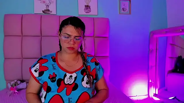 mar coral online show from 4, 2, 2026