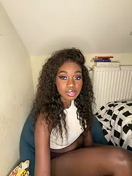 Amber-Noire online show from 2, 2, 2026