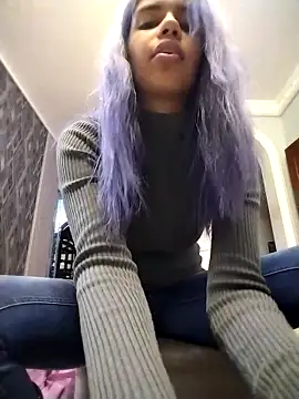 AlanaHouston online show from 12, 5, 2026