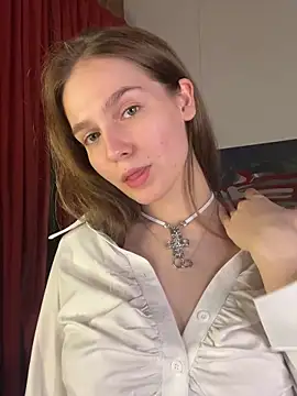 Snapshot of MyKittySayMeow chatting on 8, 5, 2026 MyKittySayMeow online show from 8, 5, 2026